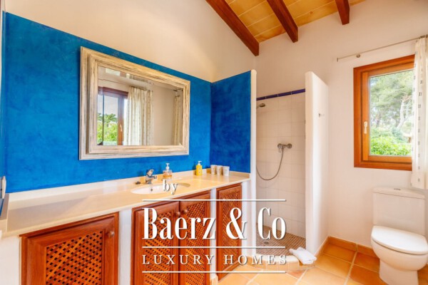 photo 18 Beautiful Villa in a sought after area with rental licence