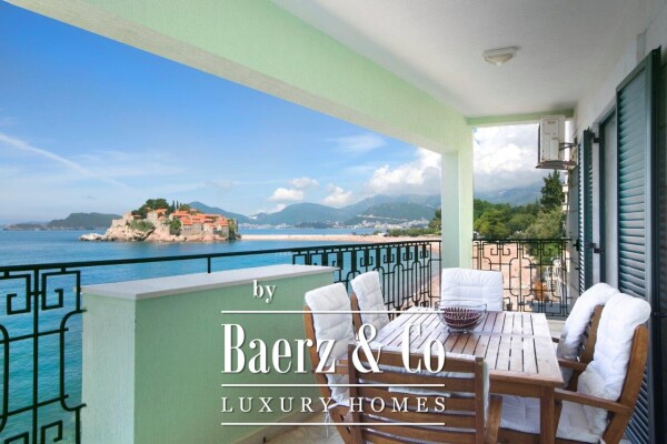 photo 4 Apartment on the Sveti Stefan Beach