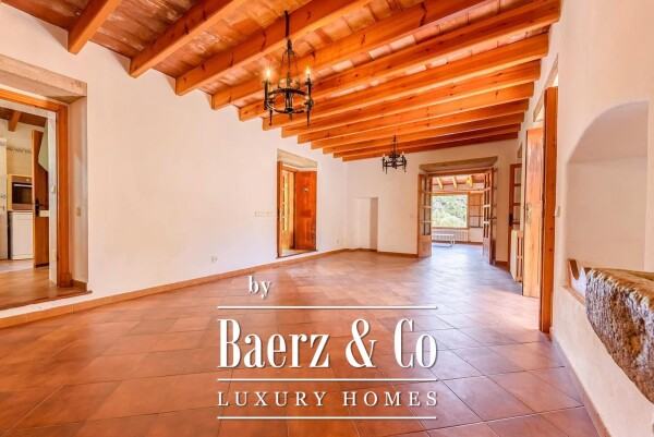 photo 4 Rustic finca with large plot of land in the natural area of Andratx