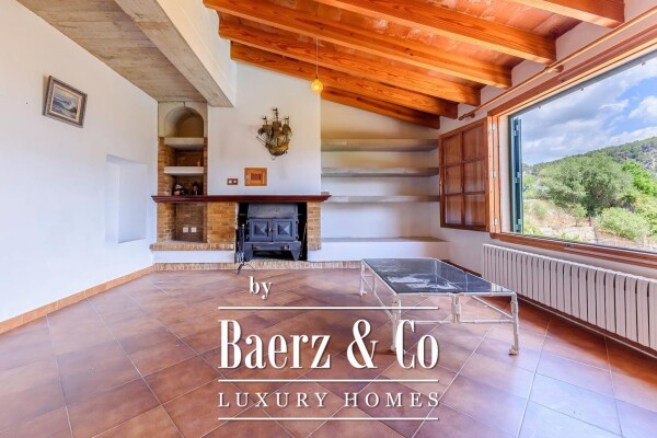 photo 5 Rustic finca with large plot of land in the natural area of Andratx