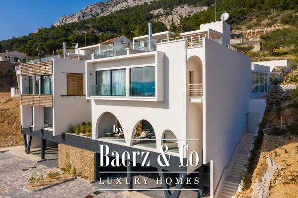 photo 7 Luxury villa with a breathtaking view near Omiš
