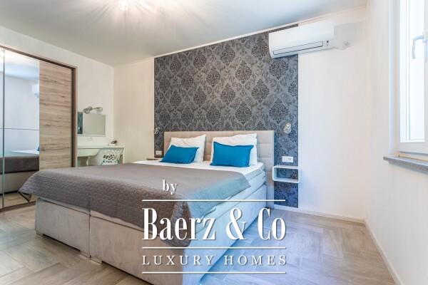 photo 10 Rogoznica, modern villa second row to the sea