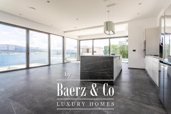 photo 8 Okrug Donji, newly built villa with a wonderful view