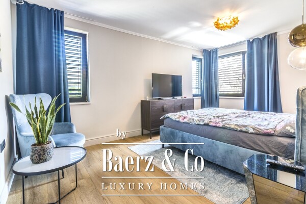 photo 20 Maksimir, Kolonija luxurious house with a pool