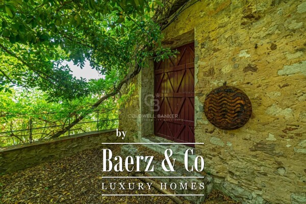 photo 20 Authentic castle located in Cannes and enjoying a panoramic Seaview