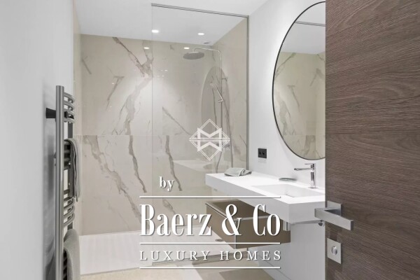 photo 17 Contemporary Provencal