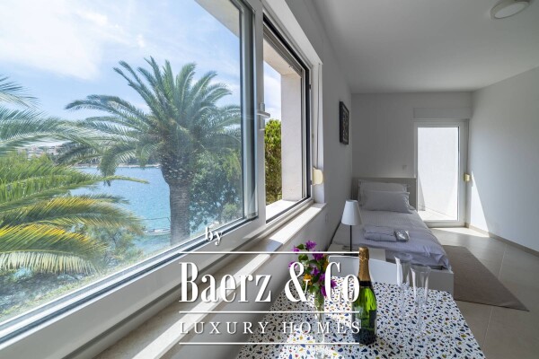 photo 80 Split, Čiovo, modern villa/boutique hotel with 8 apartments, first row to the sea