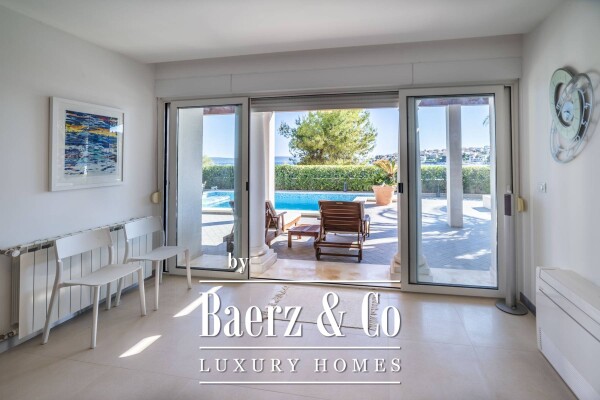 photo 95 Split, Čiovo, modern villa/boutique hotel with 8 apartments, first row to the sea