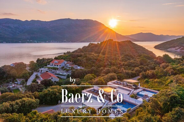 photo 88 Korčula, luxurious modern villa with sea view, unique offer