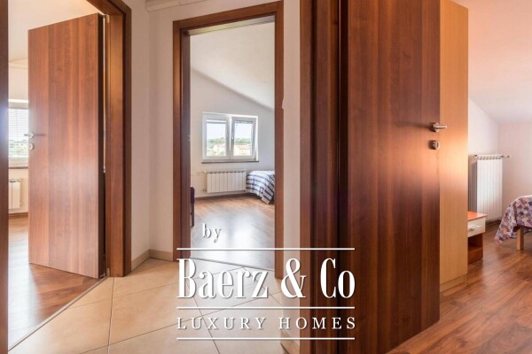 photo 8 Pula, Valdebek - newly built detached house with four apartments, gross floor area 388 m²