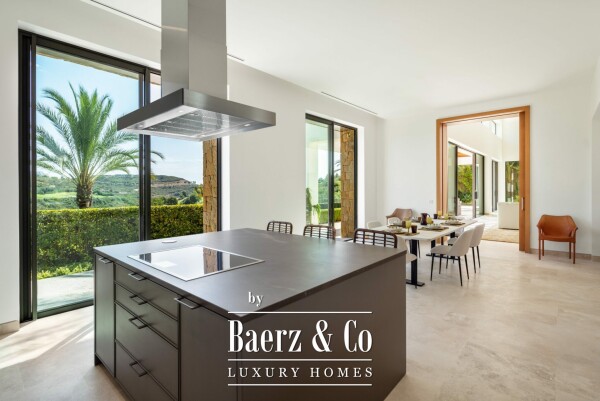 photo 18 Villa - Estepona West - Casares - Ref: 8334