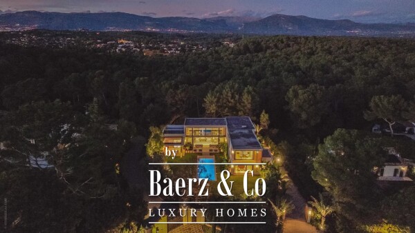 photo 1 Mougins, contemporary villa of 700m2 in a closed domain