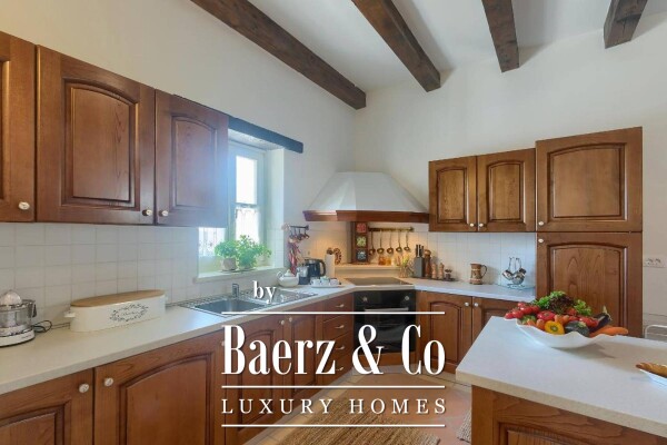 photo 25 Croatia, Istria, Tinjan elegant stone villa with swimming pool, of exceptional quality