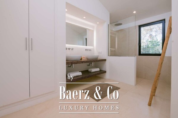 photo 32 Beautiful luxury home in Jesús, Jesús