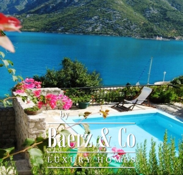 photo 20 Three Bedroom Apartment in Kotor with Seaview