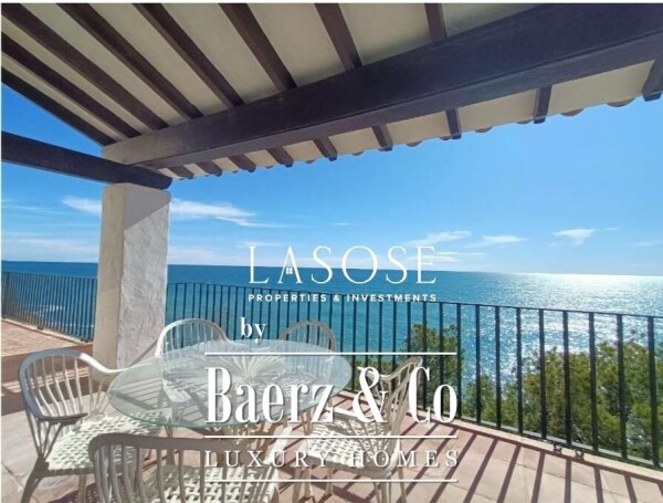 photo 1 Sitges, Montgavina