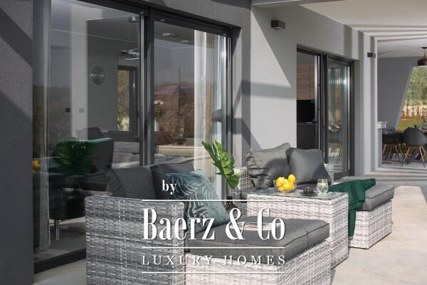 photo 8 Istria, Vodnjan, beautiful NKP villa 250 m2 on a large garden with a pool of 78 m2