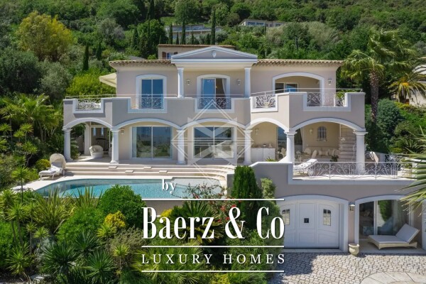 photo 2 Tourrettes-sur-Loup - Provençal 3 bedrooms Villa boasting breathtaking sea views