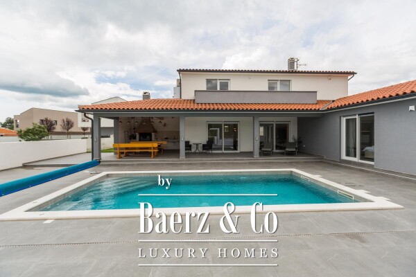 photo 2 Istria, Svetvinčenat - modern detached house 155 m² with heated pool 32 m²