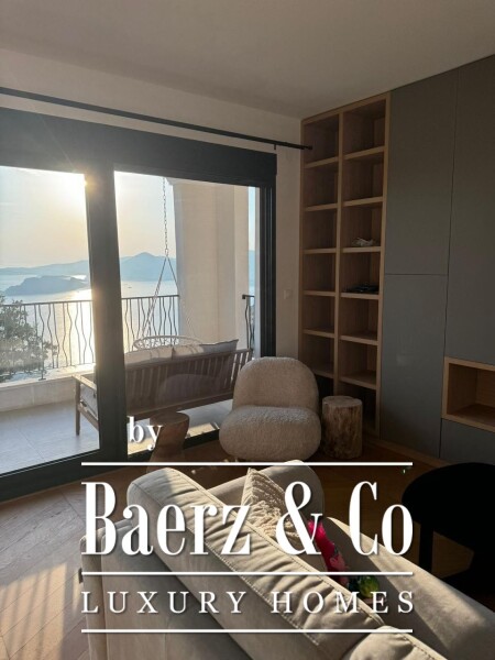 photo 7 Three Bedroom Apartment In Sveti Stefan