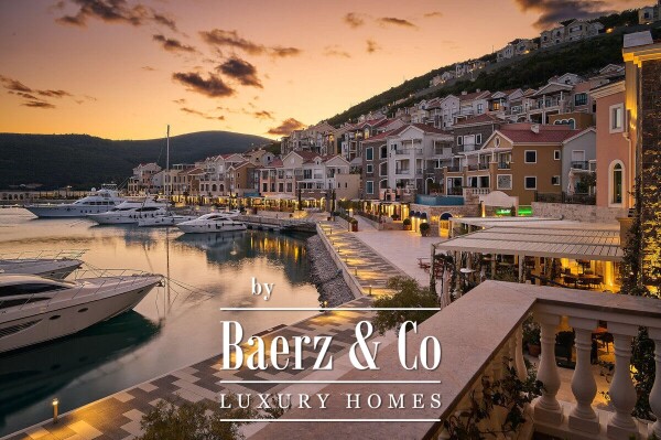 photo 6 Luxury Three Bedroom Apartment with Seaview in Marina Resort