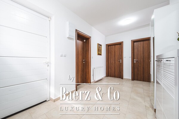 photo 7 Zagreb, Mikulići, beautiful modern house, 380 m2 with garden