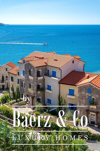 photo 17 Luxury Three Bedroom Apartment with Panoramic Seaview in Montenegro