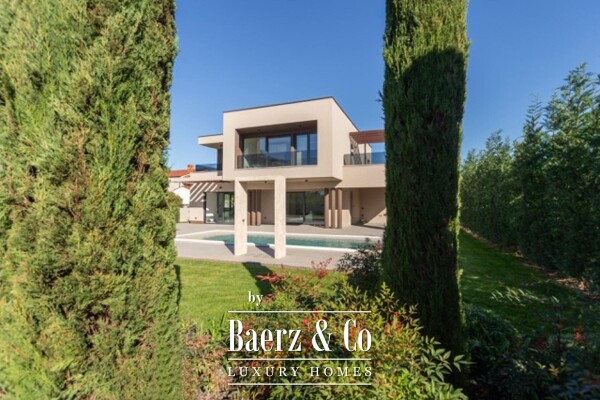 photo 4 Fažana, modern villa 275 m² on a large, immaculate garden with a heated swimming pool