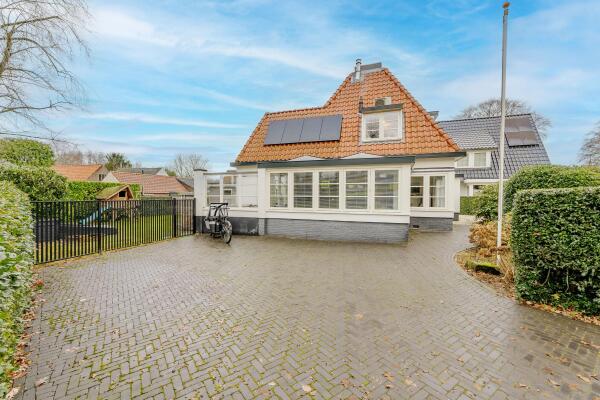 photo 49 Nieuw-Loosdrechtsedijk 60