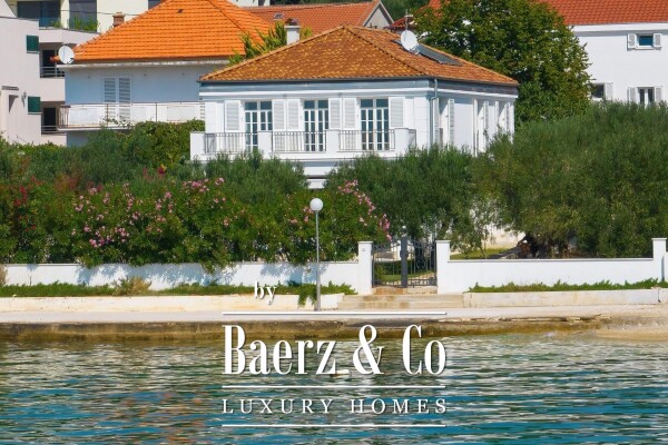 photo 1 Zadar, Diklo, modern and elegant villa, first row by the sea