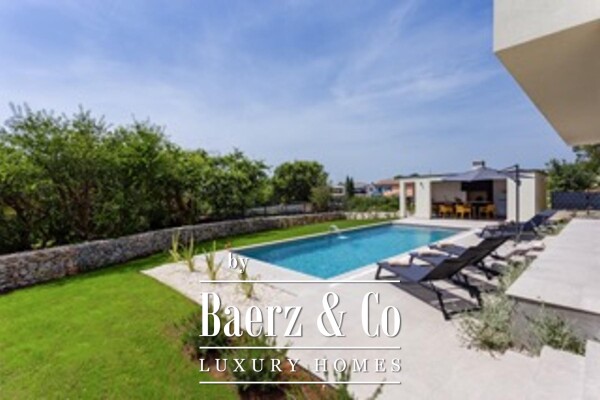 photo 7 Istria, Smoljanci - quality and modern detached house, 208 m2, heated swimming pool 40 m2