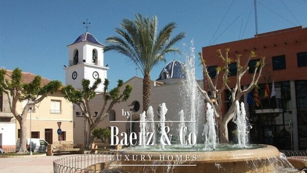 photo 8 Beautiful luxury home in San Fulgencio