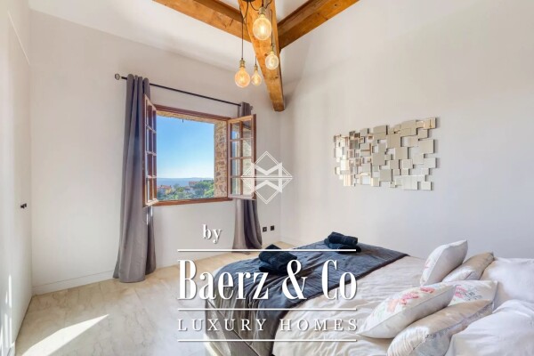 photo 10 Charming renovated Villa with sea View