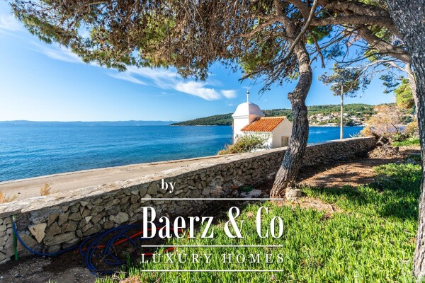 photo 13 Brač, Sumartin, house in the first row to the sea, with an area of 95m2, on a plot of land of 13...