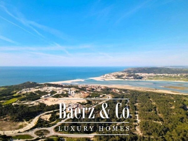 photo 16 Luxury villa in a Golf Resort next to the beach and with sea views