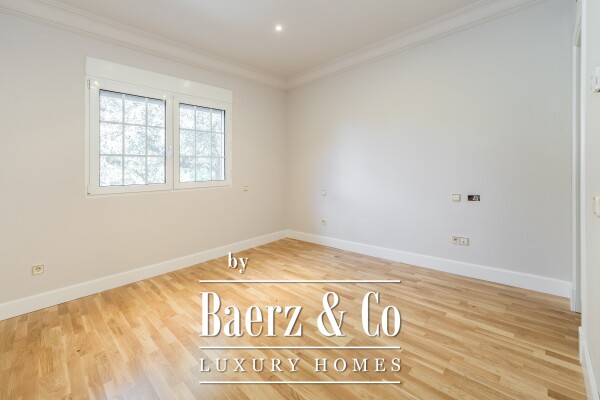 photo 17 Calle Principal 