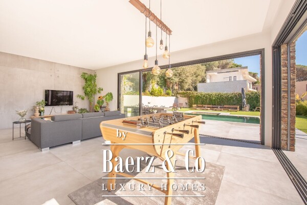 photo 10 Contempory luxury Villa