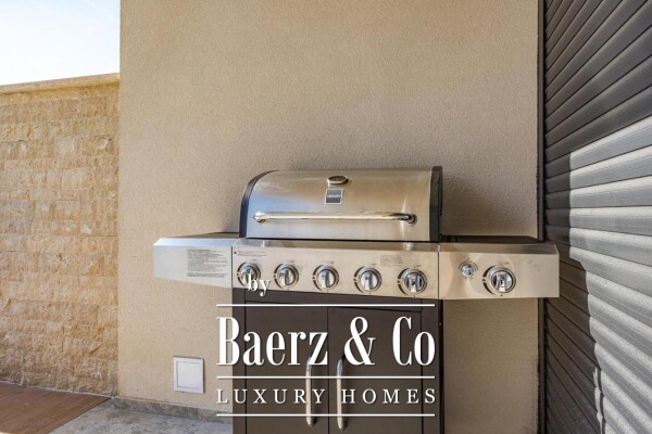 photo 17 Istria, Banjole, semi-detached villa first row to the sea 244 m² with a view of the Marina