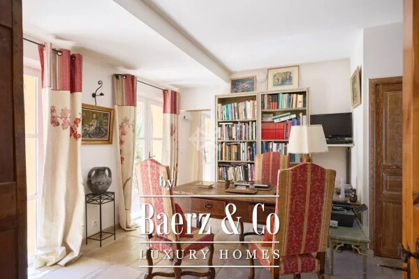 photo 11 Exceptional Property in Ramatuelle – Elegance, Charm & Art of Living