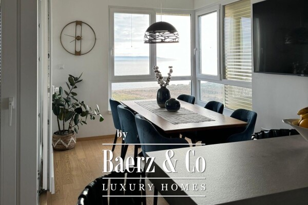 photo 2 Split, Žnjan, Morska Vila - Three-bedroom apartment of 98m2 with sea view