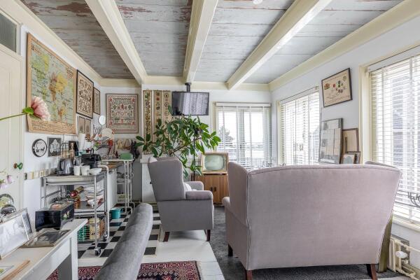 photo 32 Dorpsstraat 12