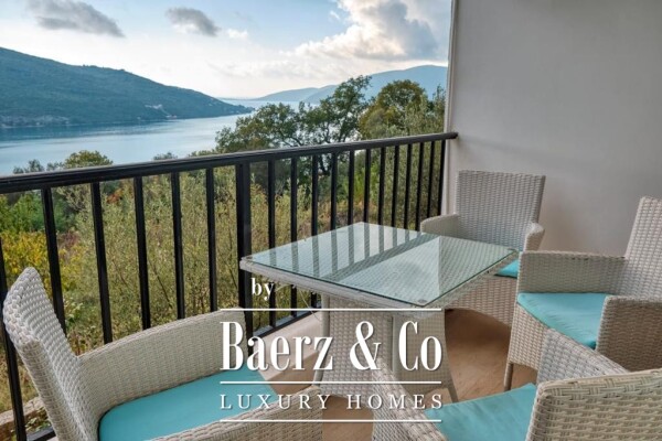 photo 3 Duplex in Herceg Novi with a Seaview