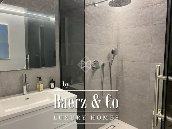 photo 5 In the center of Saint-Tropez