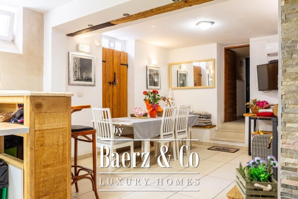 photo 3 Split, Varoš, authentic stone house with pool and sauna, NFA 192 m²