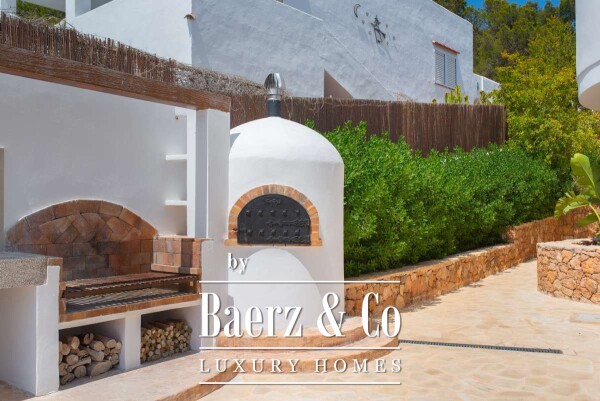 photo 13 Beautiful luxury home in Cap Martinet, Cap Martinet