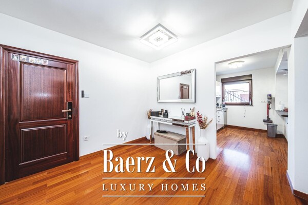 photo 10 Zagreb, Stenjevec, family house with two apartments, area 460m2