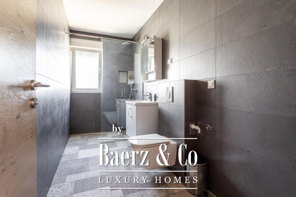 photo 12 Podstrana, newly built house with three apartments 100 meters from the beach