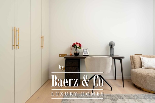 photo 29 Spacious apartment with sea views, parking and pool