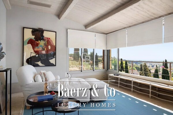 photo 13 Stunning Property with Panoramic Sea View
