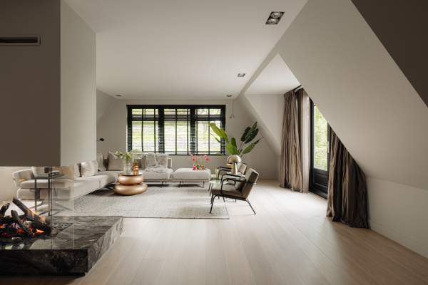 photo 2 Rijksweg-West 10 h